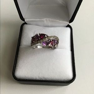 Beautiful Silver Diamond Purple Ring! NWOT